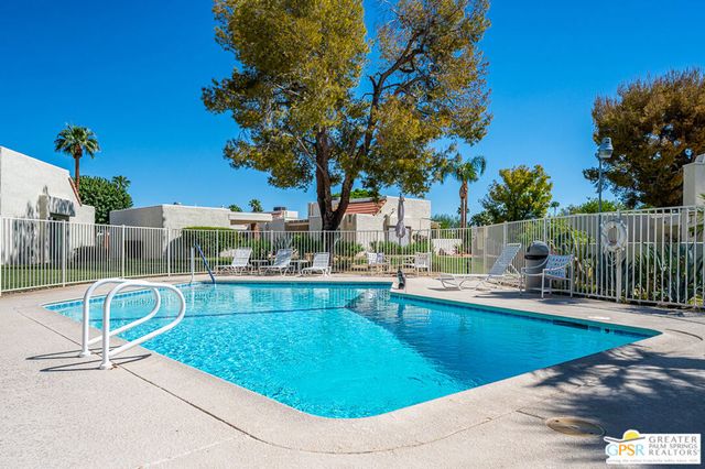 5980 Paradise Plaza, Palm Springs, CA 92264