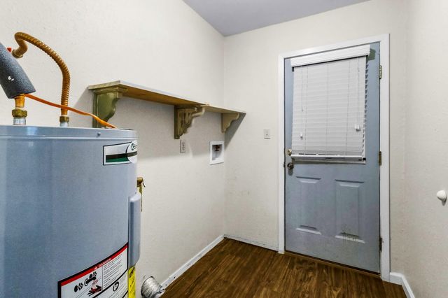 171 Whiteside Drive, Onalaska, TX 77360