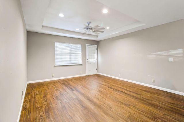 171 Whiteside Drive, Onalaska, TX 77360