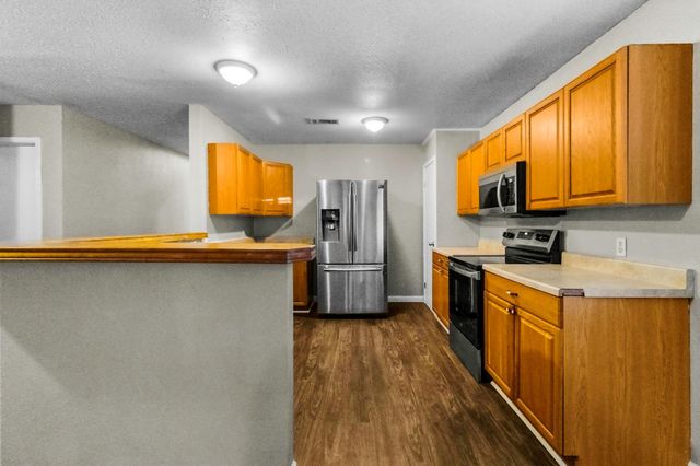 171 Whiteside Drive, Onalaska, TX 77360