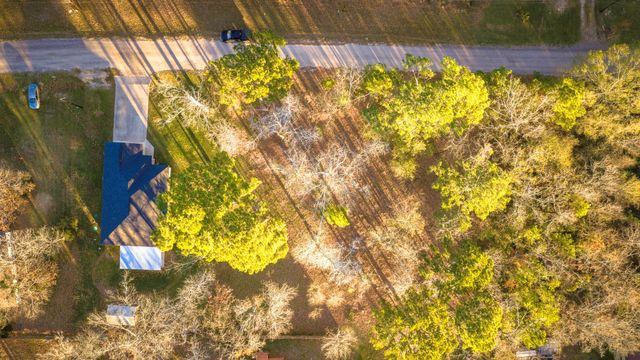 171 Whiteside Drive, Onalaska, TX 77360