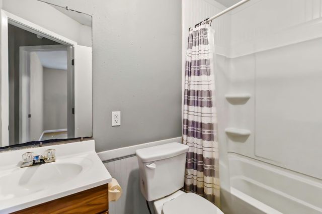 171 Whiteside Drive, Onalaska, TX 77360