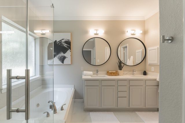 19 Powers Bend Way, The Woodlands, TX 77382