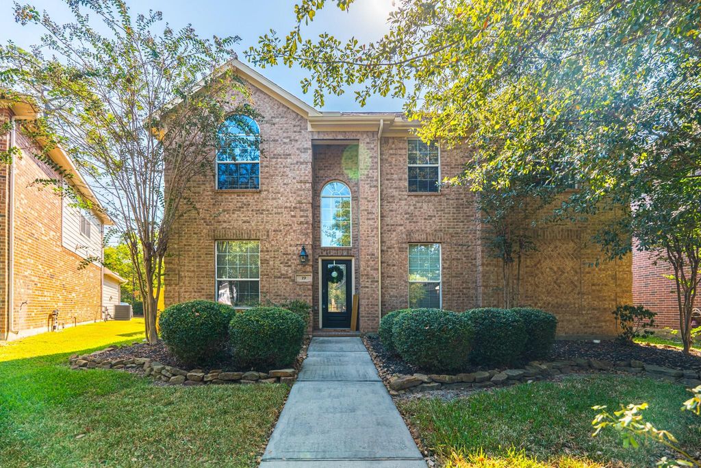 19 Powers Bend Way, The Woodlands, TX 77382