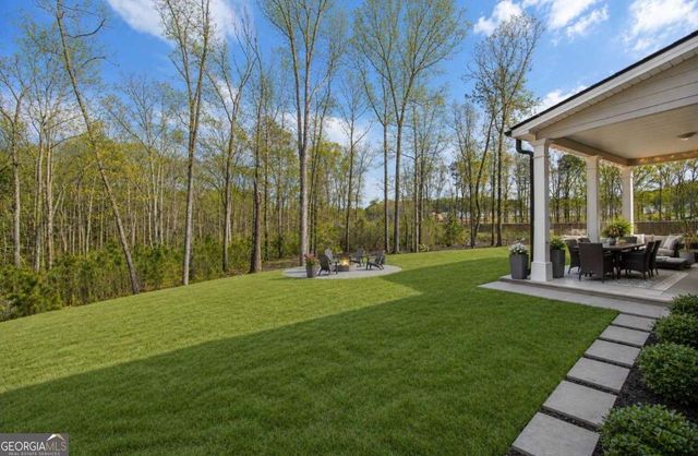 379 Blue Juniper Circle, Loganville, GA 30052