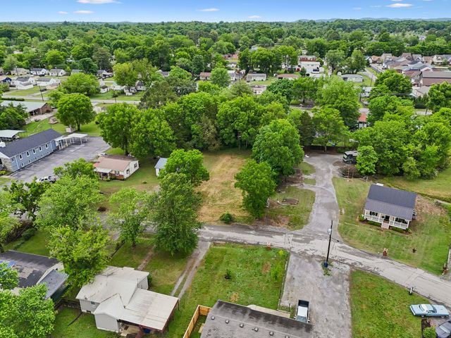 225 E Cedar St, Shelbyville, TN 37160