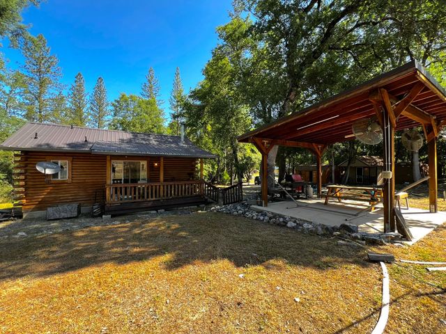 9110 Hidden Valley Rd, Mountain Ranch, CA 95246