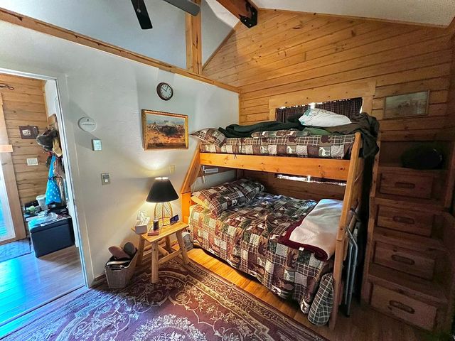 9110 Hidden Valley Rd, Mountain Ranch, CA 95246