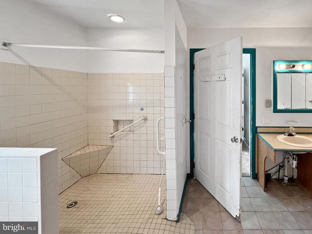 178 FULTON AVENUE, Charles Town, WV 25414