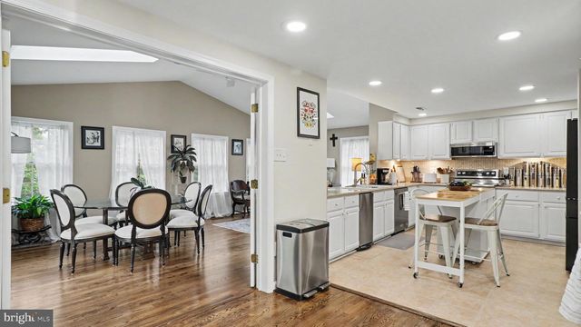 8502 DARK HAWK CIR, Columbia, MD 21045