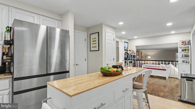 8502 DARK HAWK CIR, Columbia, MD 21045