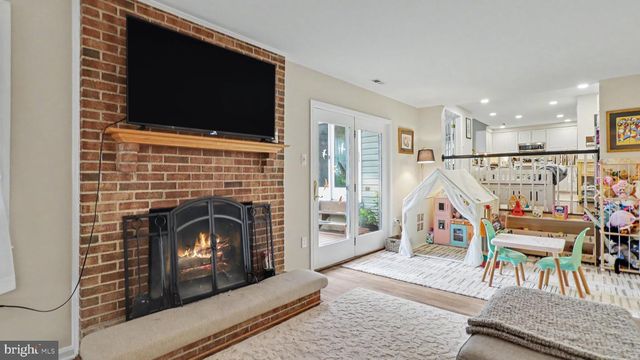 8502 DARK HAWK CIR, Columbia, MD 21045