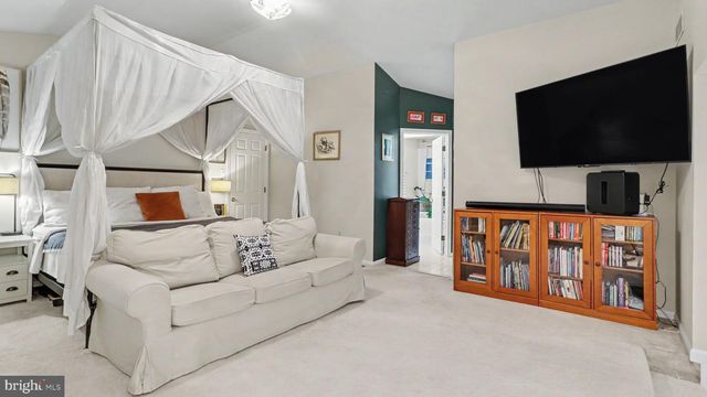 8502 DARK HAWK CIR, Columbia, MD 21045