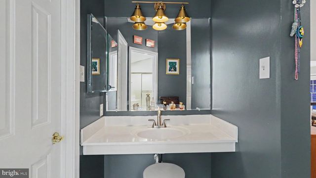 8502 DARK HAWK CIR, Columbia, MD 21045