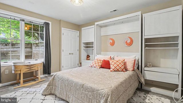 8502 DARK HAWK CIR, Columbia, MD 21045