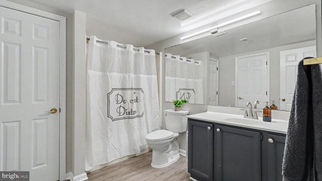 8502 DARK HAWK CIR, Columbia, MD 21045