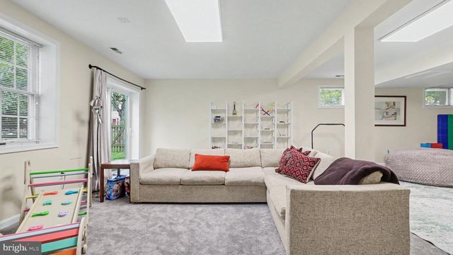 8502 DARK HAWK CIR, Columbia, MD 21045
