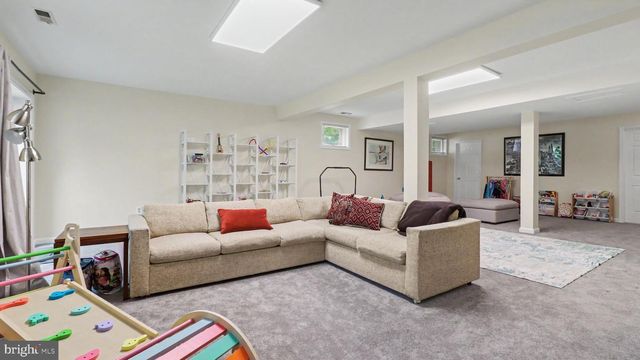 8502 DARK HAWK CIR, Columbia, MD 21045