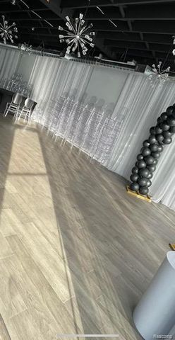 18416 Grand River Avenue, Detroit, MI 48223