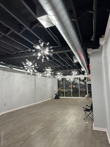 18416 Grand River Avenue, Detroit, MI 48223