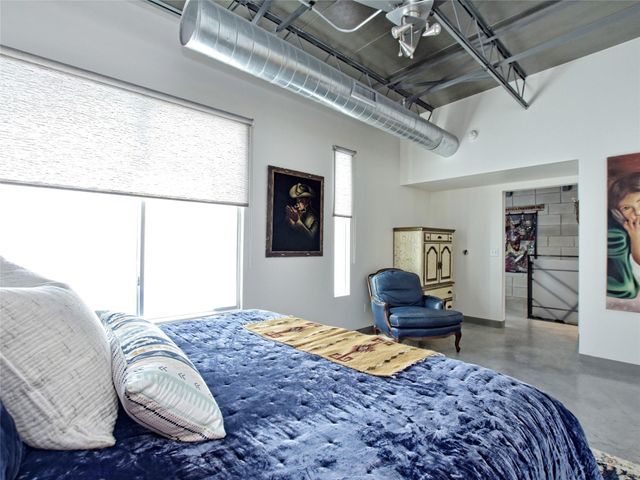 4801 S Congress Ave L4, Austin, TX 78745