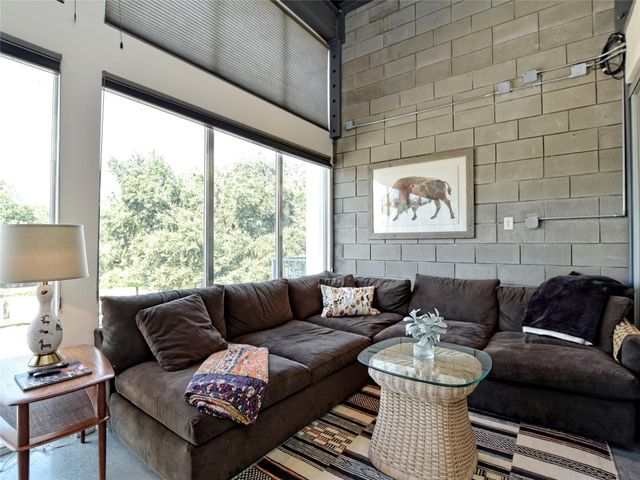 4801 S Congress Ave L4, Austin, TX 78745
