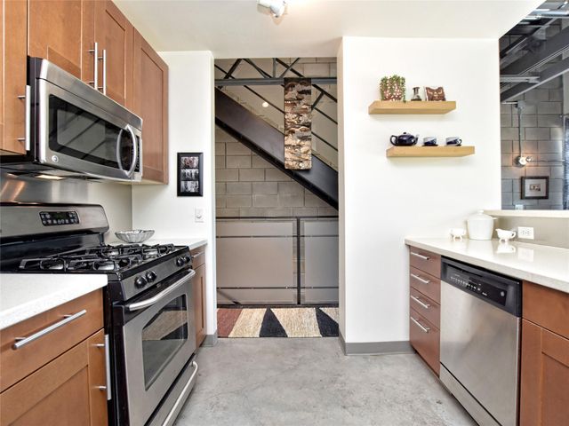 4801 S Congress Ave L4, Austin, TX 78745