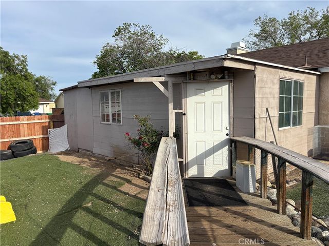 3107 E Avenue R5, Palmdale, CA 93550