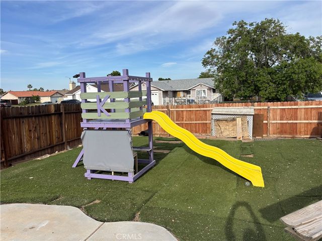 3107 E Avenue R5, Palmdale, CA 93550