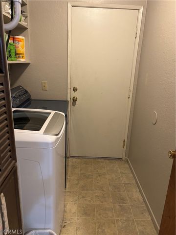 3107 E Avenue R5, Palmdale, CA 93550