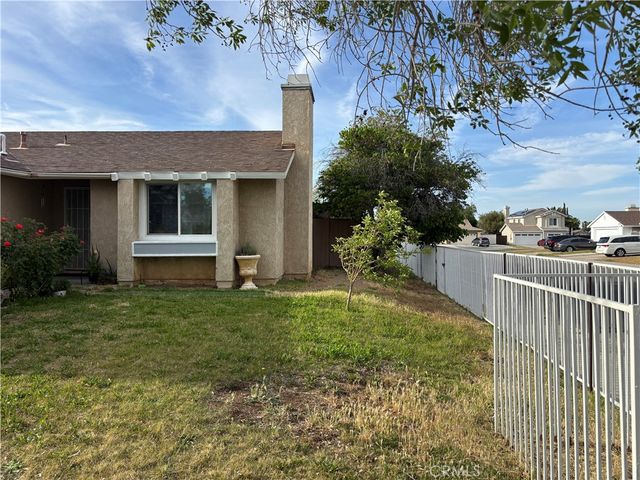 3107 E Avenue R5, Palmdale, CA 93550
