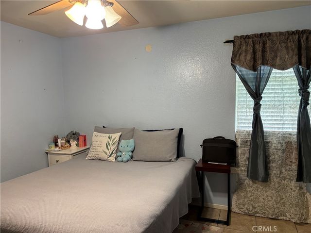 3107 E Avenue R5, Palmdale, CA 93550