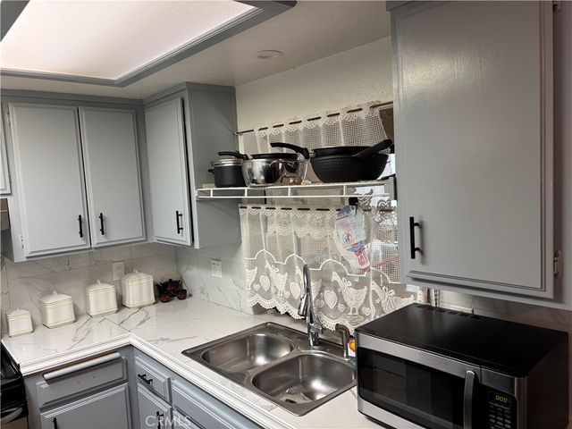 3107 E Avenue R5, Palmdale, CA 93550
