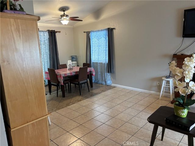 3107 E Avenue R5, Palmdale, CA 93550