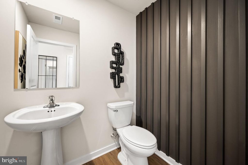 13 KARPOVICH ALY, BRIDGEPORT, PA 19405 — photo 5