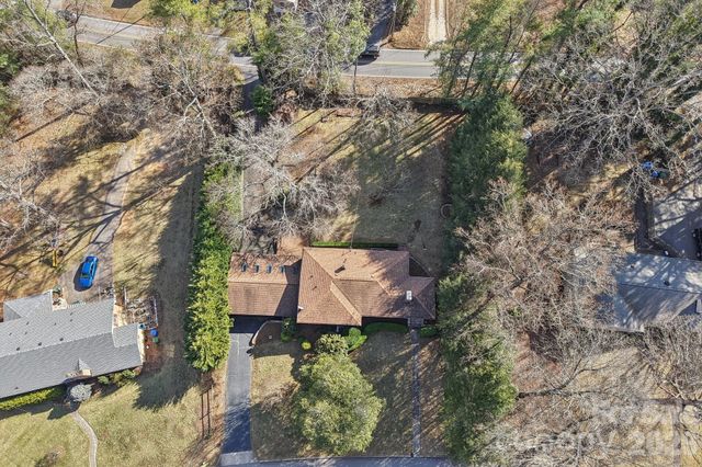 10 S Oak Forest Drive, Asheville, NC 28803