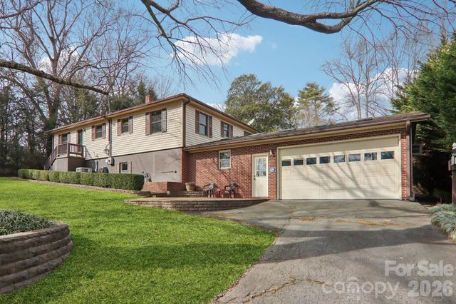 10 S Oak Forest Drive, Asheville, NC 28803