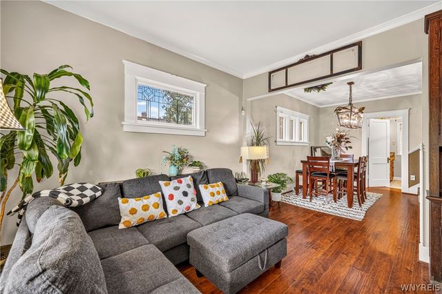 4017 Washington Street, Niagara Falls, NY 14305