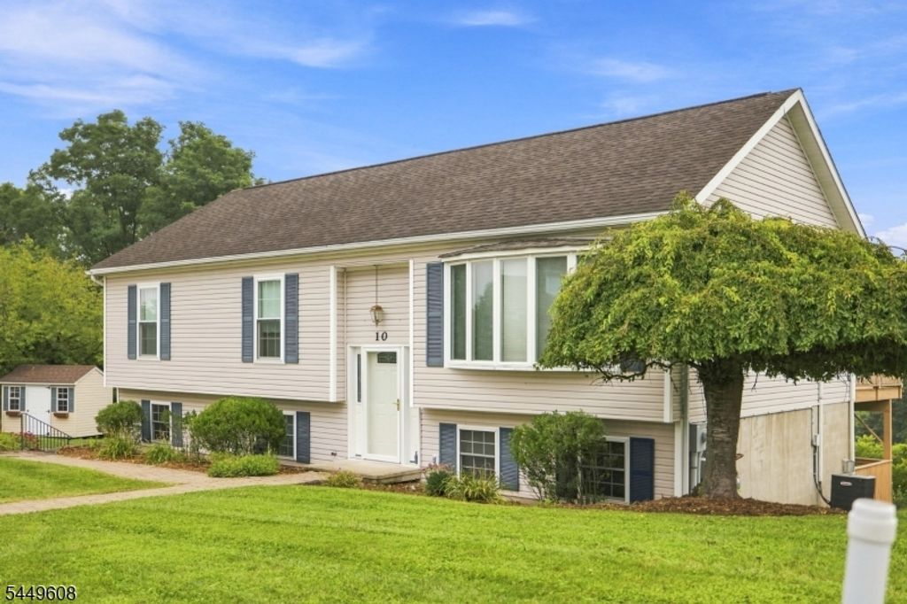 10 Lakeview Ter, Sussex Boro, NJ 07461 — photo 3