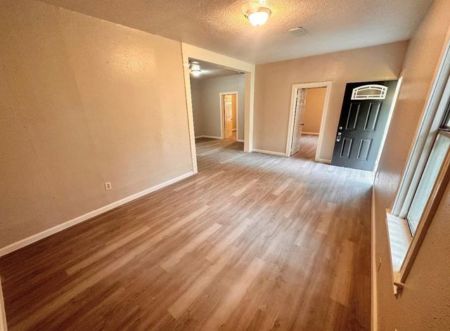 330 Gordy Road, Bacliff, TX 77518