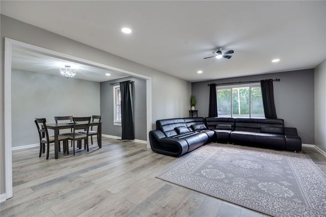 4370 Wilmington Pike, Kettering, OH 45440