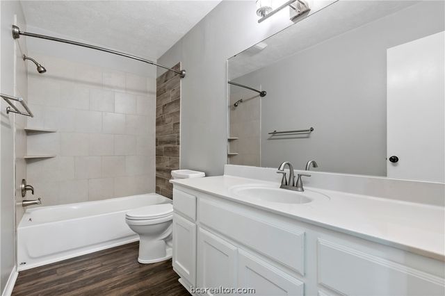 1412 Richland Court S, College Station, TX 77845