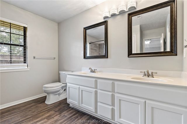 1412 Richland Court S, College Station, TX 77845