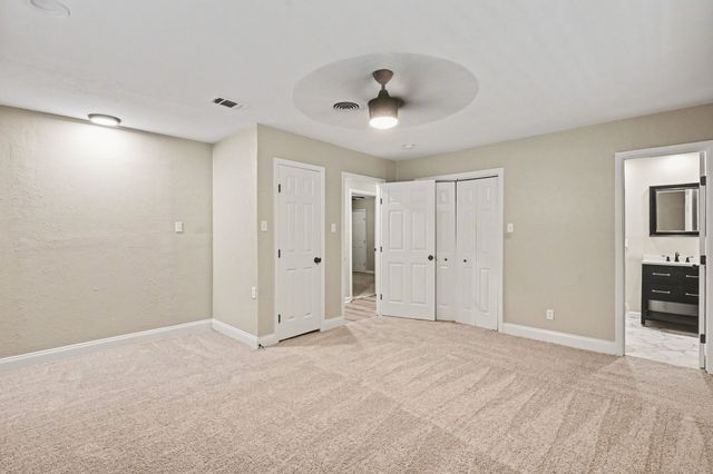 4241 Whitfield Avenue, Fort Worth, TX 76109