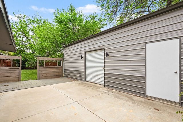4241 Whitfield Avenue, Fort Worth, TX 76109