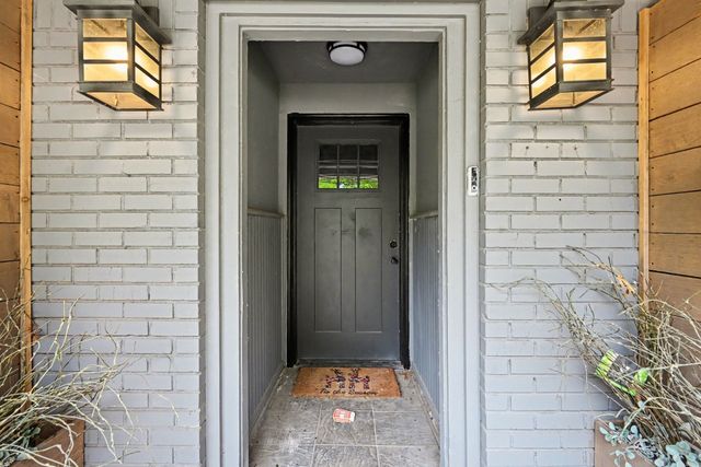 4241 Whitfield Avenue, Fort Worth, TX 76109