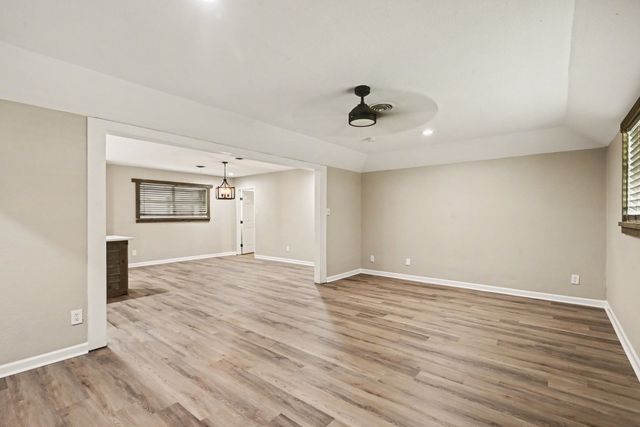 4241 Whitfield Avenue, Fort Worth, TX 76109