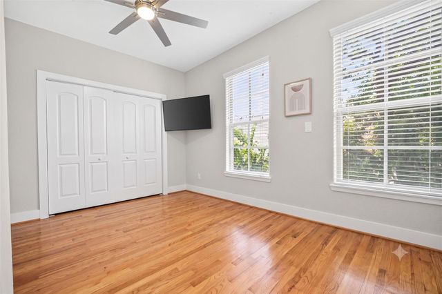 2216 Chenevert Street 7, Houston, TX 77003