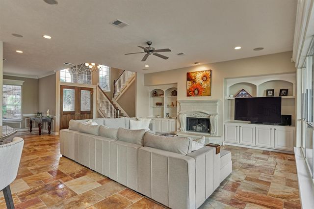 11452 Grand Pine Drive, Montgomery, TX 77356
