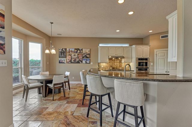 11452 Grand Pine Drive, Montgomery, TX 77356